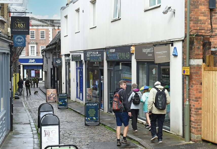 25 Chapel St, Guildford for lease - Building Photo - Image 3 of 3