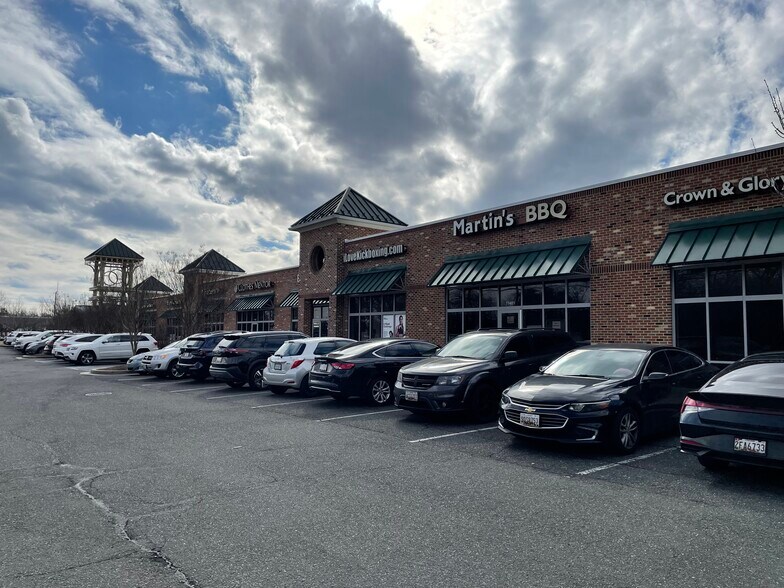 11479-11495 Berry Rd, Waldorf, MD à louer - Photo du bâtiment - Image 3 de 6