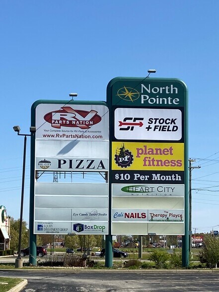 3101-3227 Northview Dr, Elkhart, IN à louer - Photo du bâtiment - Image 2 de 8