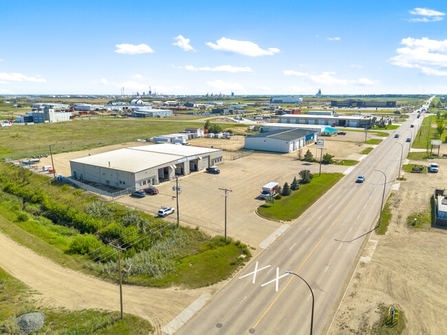 More details for 4807 40 Av, Lloydminster, SK - Industrial for Lease