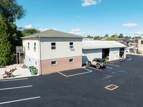 1880 W Mason Ave, York, PA for lease Interior Photo- Image 1 of 6