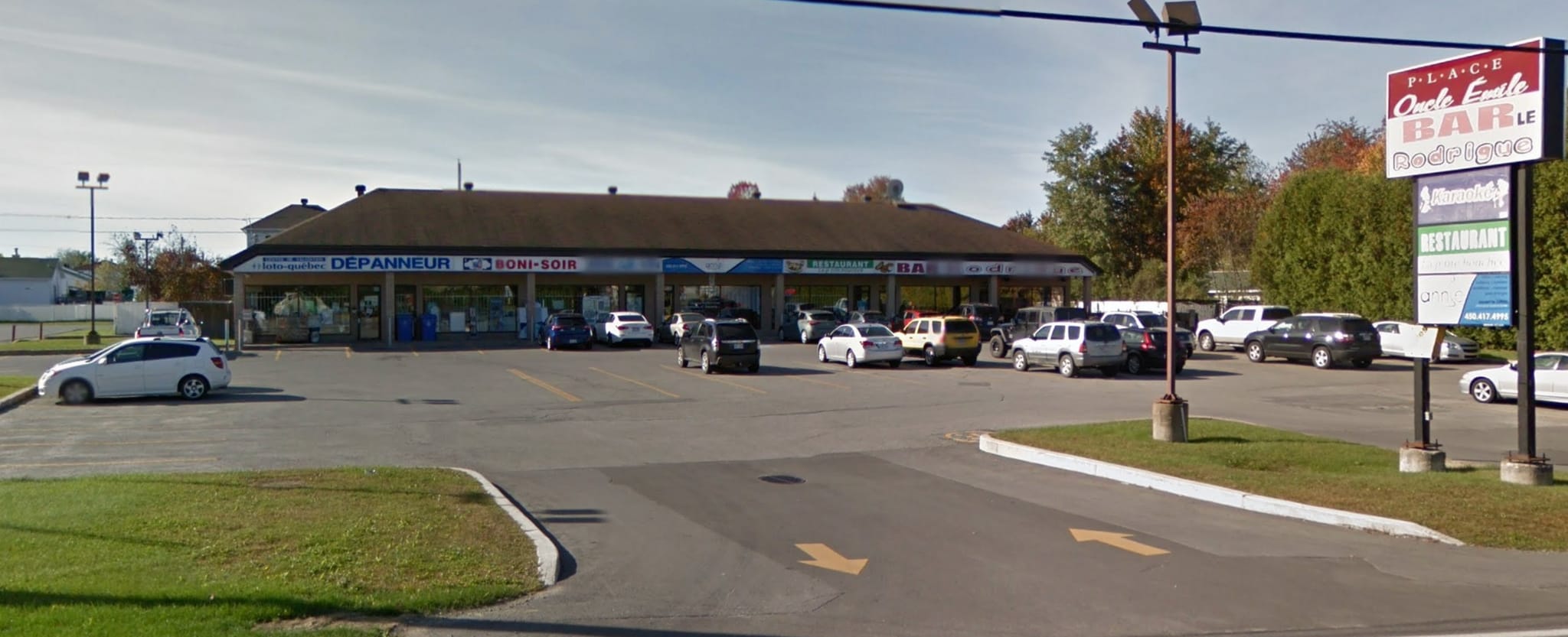 6160 Rue Rodrigue, Terrebonne, QC for lease Primary Photo- Image 1 of 10