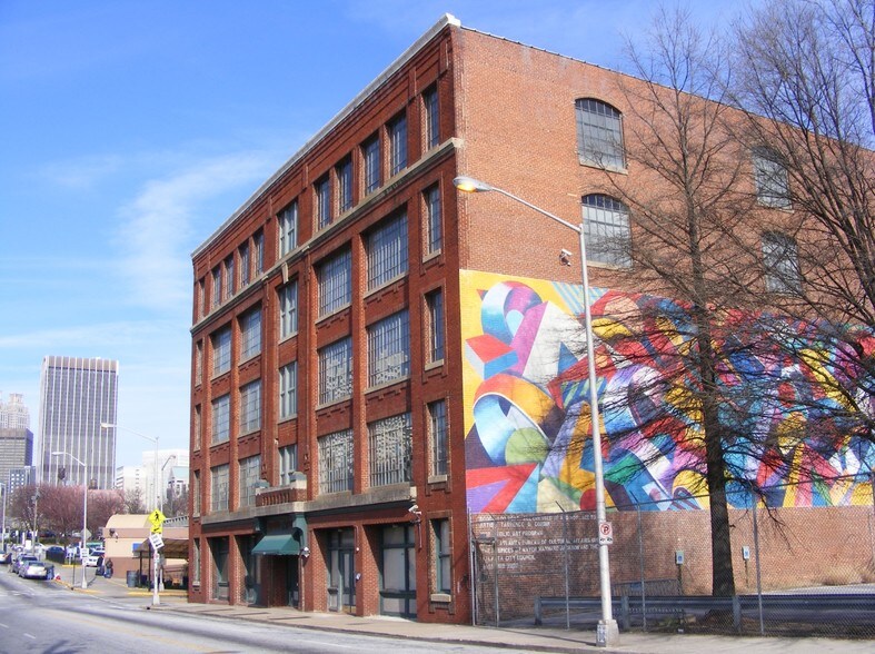 236 Forsyth St SW, Atlanta, GA à louer - Photo du bâtiment - Image 2 de 13