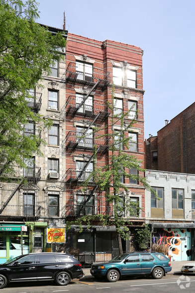 149 Avenue C, New York, NY à vendre - Photo principale - Image 1 de 1