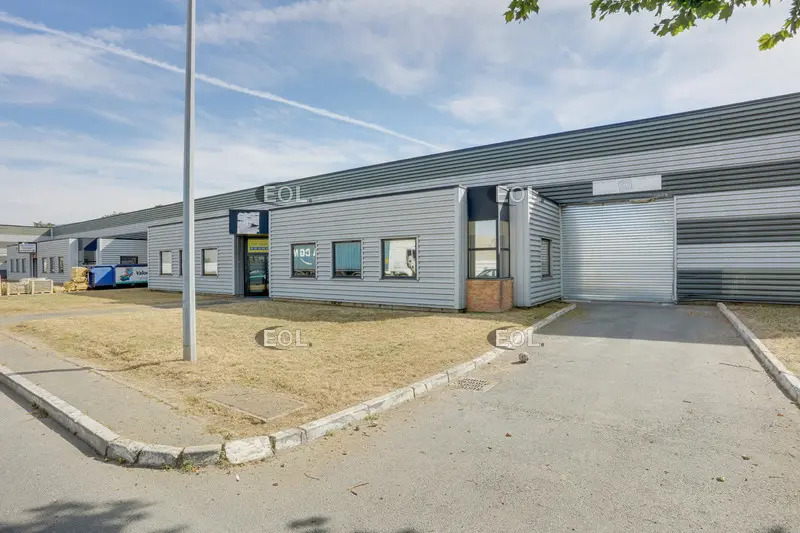Flex in Le Bourget for lease Building Photo- Image 1 of 2