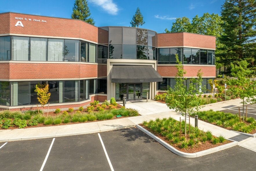 16101 SW 72nd Ave, Portland, OR for lease - Building Photo - Image 3 of 7