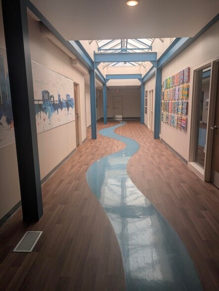 700 E First St, Dayton, OH à vendre - Photo intérieure - Image 3 de 10