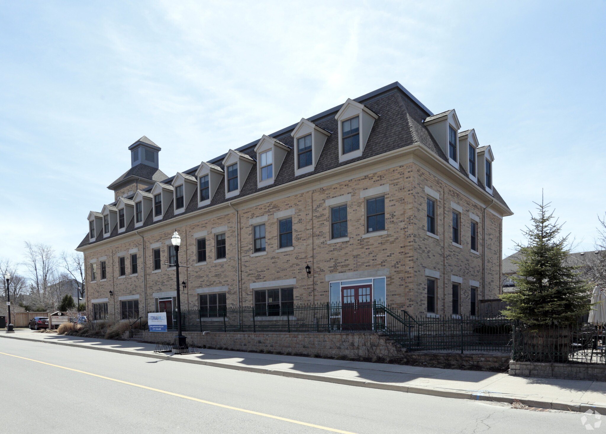 7 Father David Bauer Dr, Waterloo, ON for sale Primary Photo- Image 1 of 1