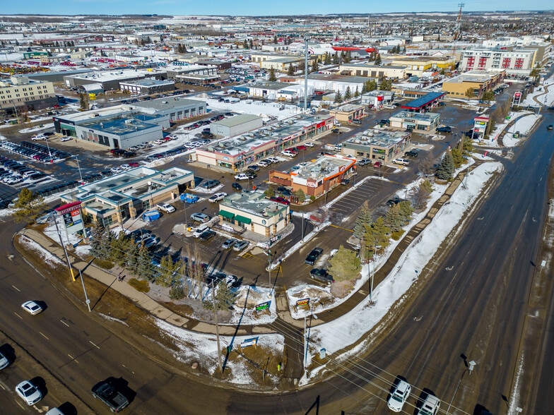6730 Taylor Dr, Red Deer, AB for lease - Building Photo - Image 3 of 8
