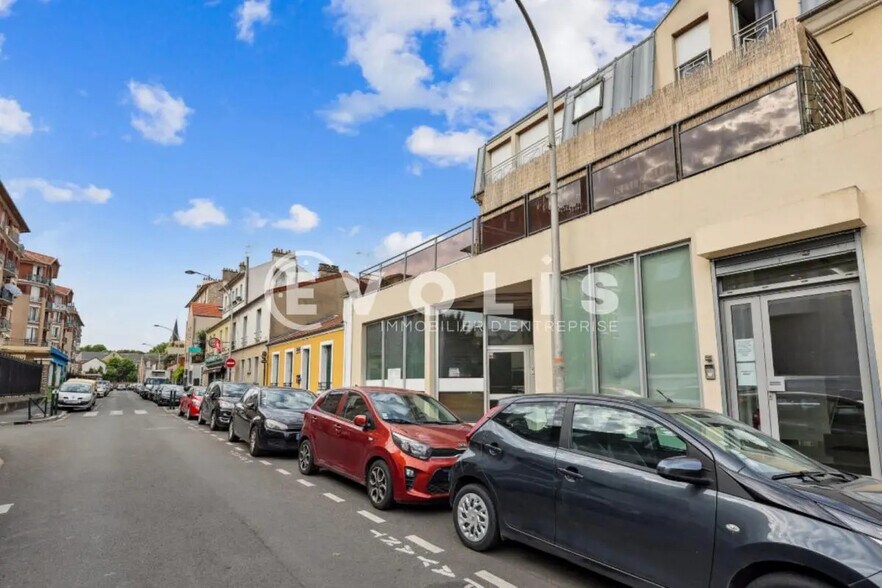 Bureau dans Alfortville à louer - Photo du bâtiment - Image 3 de 14