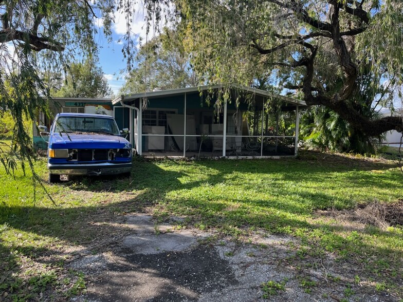 4385 Guard St, Port Charlotte, FL for sale - Primary Photo - Image 1 of 3