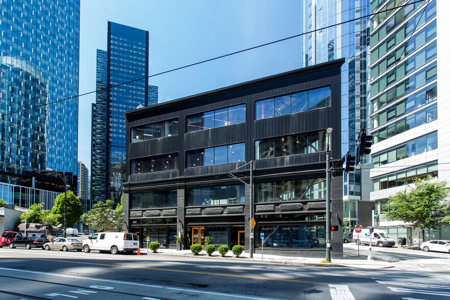 801 Blanchard St, Seattle, WA à louer - Photo du bâtiment - Image 2 de 4