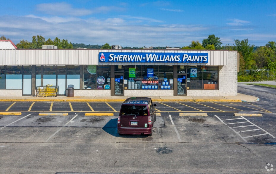 2701-2731 E Lincoln Hwy, Thorndale, PA à louer - Photo du bâtiment - Image 3 de 5