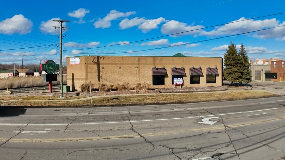 19400 Northline Rd, Southgate, MI for sale - Building Photo - Image 3 of 8