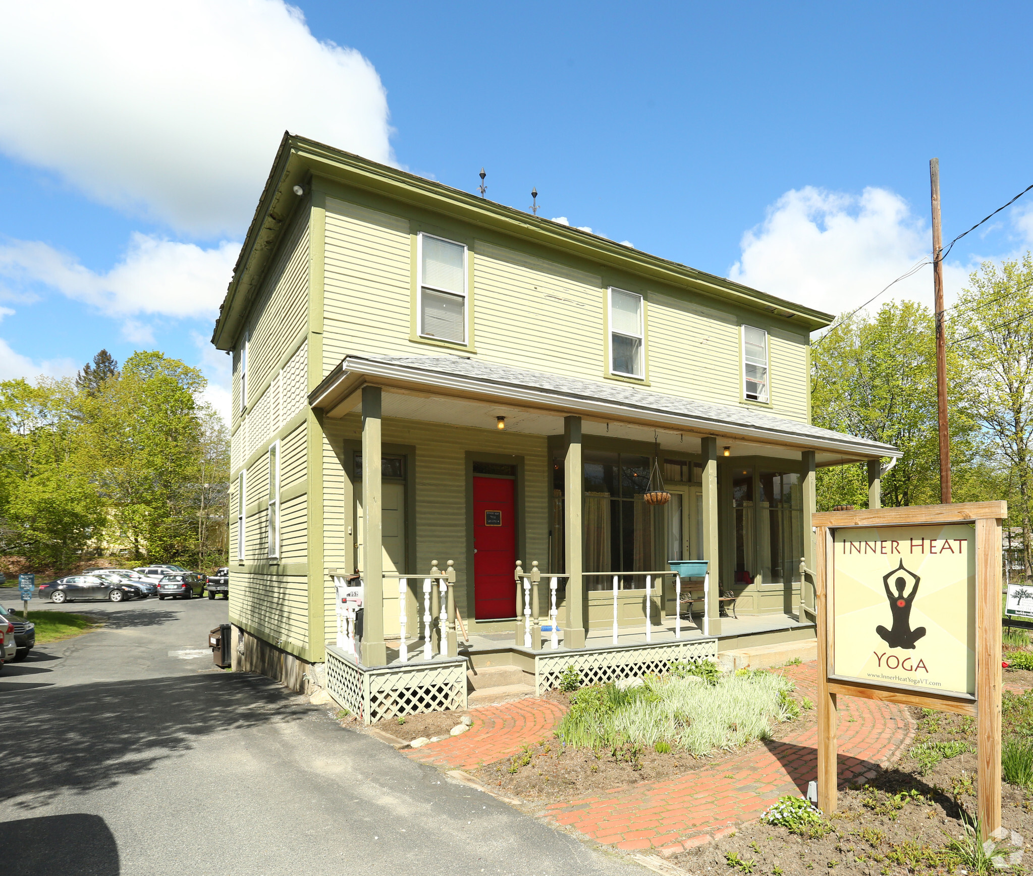 1052 Western Ave, Brattleboro, VT à vendre Photo principale- Image 1 de 1