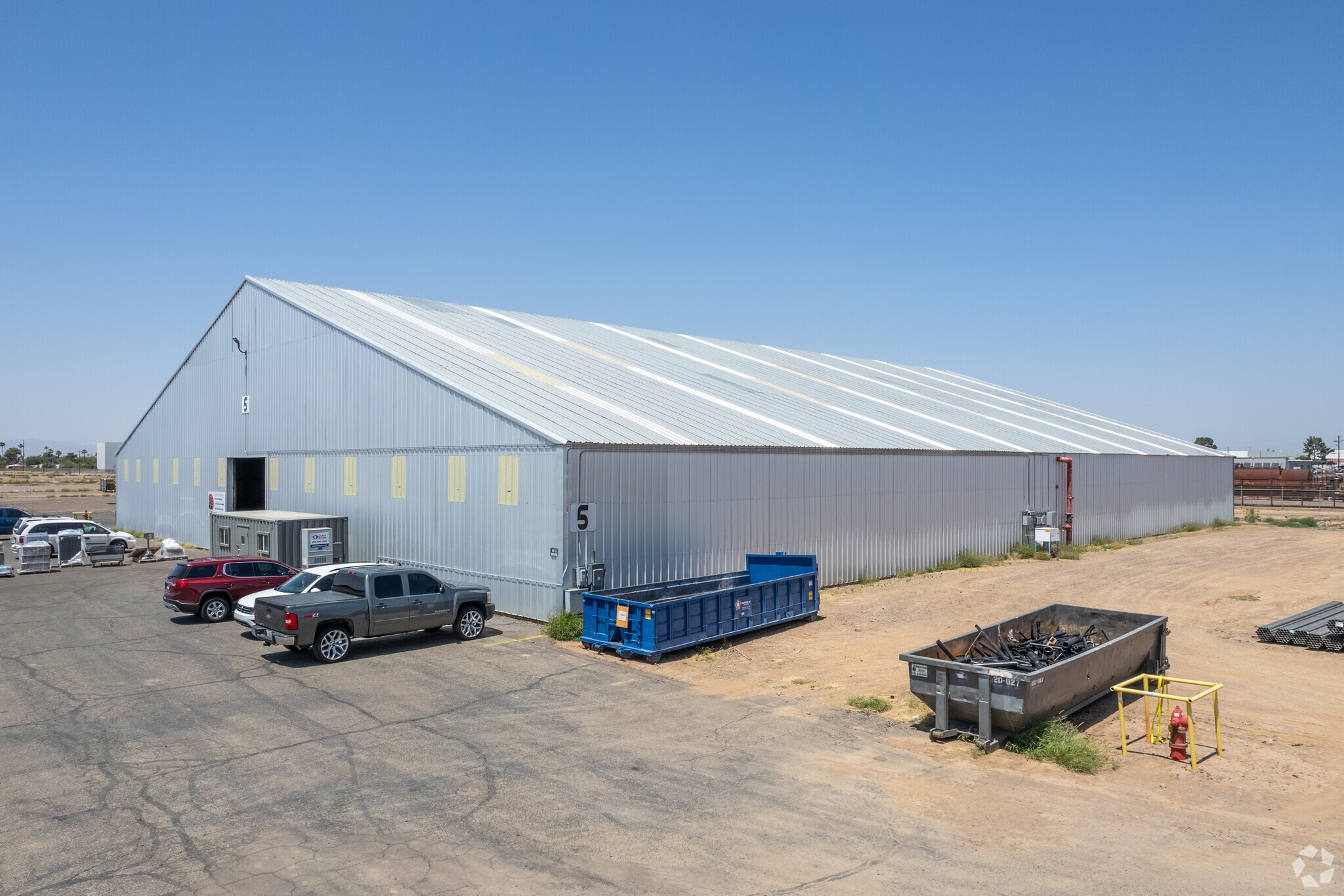 5220 N 51st Ave, Glendale, AZ for lease Building Photo- Image 1 of 9