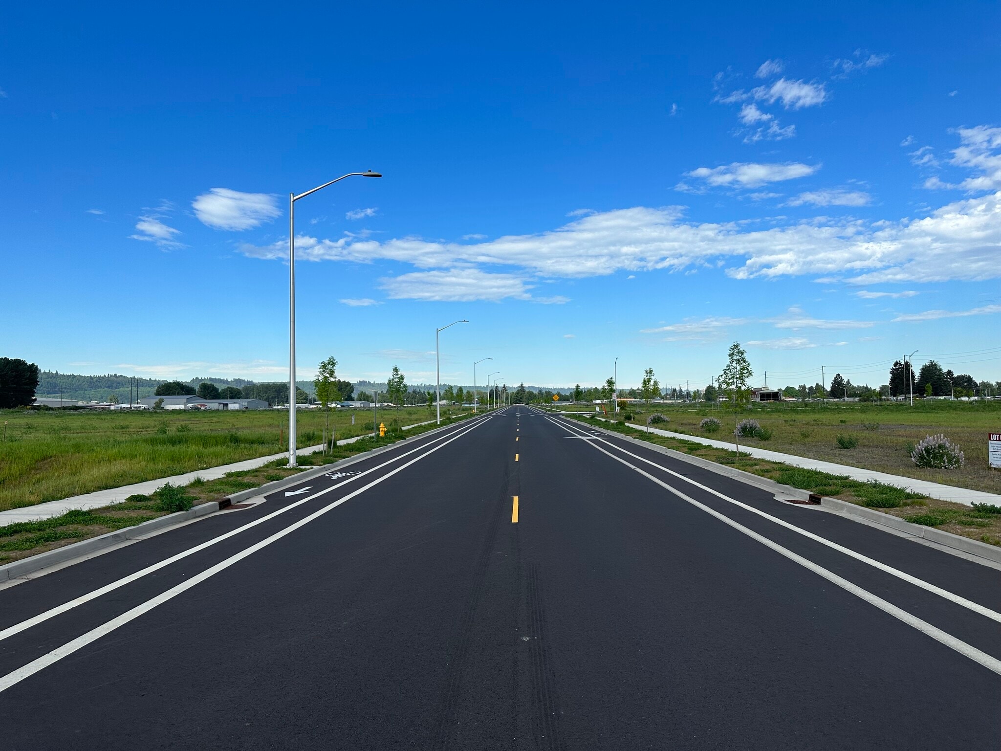 1330 Alaska St, Longview, WA for sale Primary Photo- Image 1 of 18