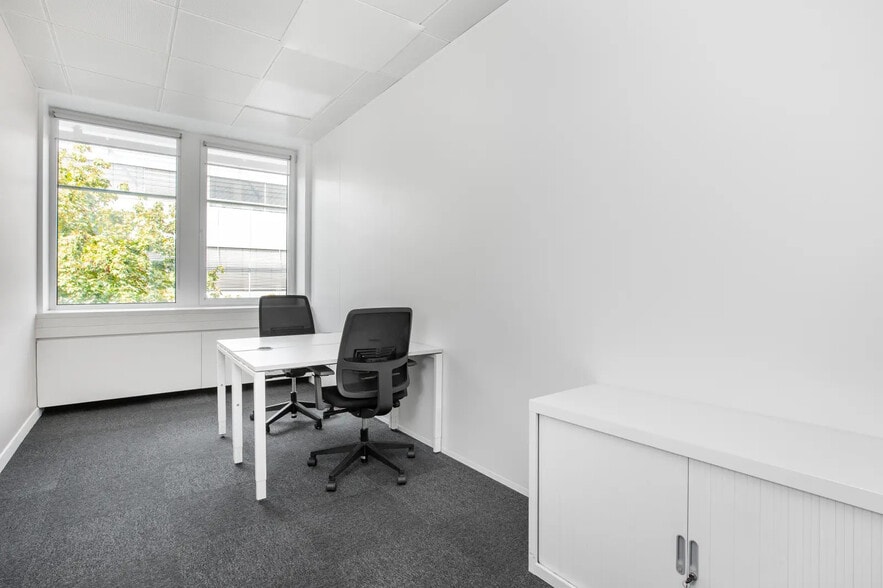 Office in Schiltigheim for lease - Interior Photo - Image 2 of 10