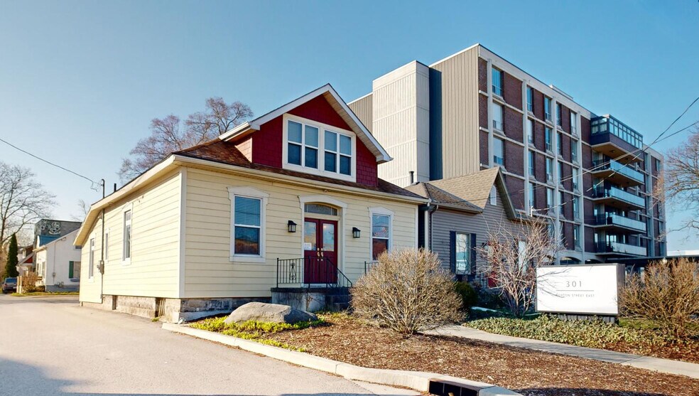 301 Horton St E, London, ON à vendre - Photo principale - Image 1 de 1