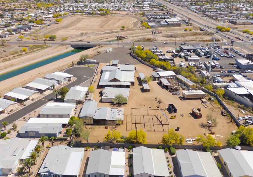 50 N Crismon Rd, Mesa, AZ à louer - Photo du bâtiment - Image 2 de 8