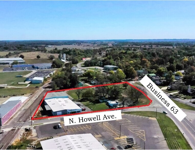 134 N Howell Ave, West Plains, MO à vendre - Photo du bâtiment - Image 3 de 13