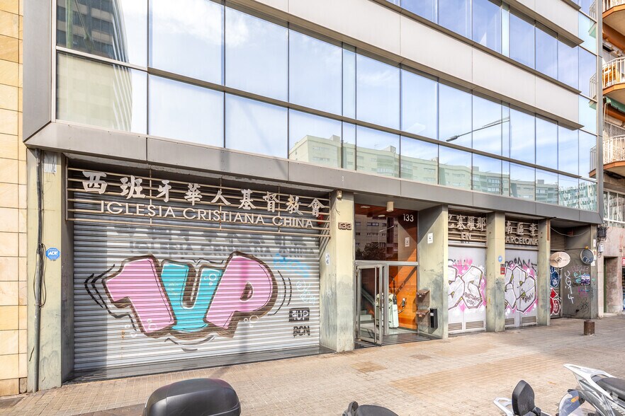 Bureau dans Barcelone, Barcelona à vendre - Photo du bâtiment - Image 2 de 2