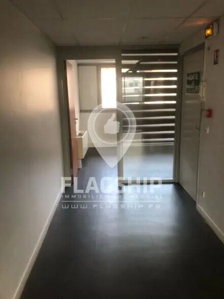 Bureau dans Boulogne-Billancourt à louer - Photo du bâtiment - Image 3 de 6