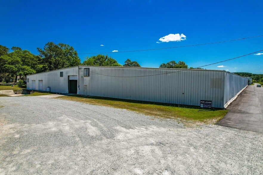 1215 S Brightleaf Blvd, Smithfield, NC à louer - Photo du bâtiment - Image 2 de 21