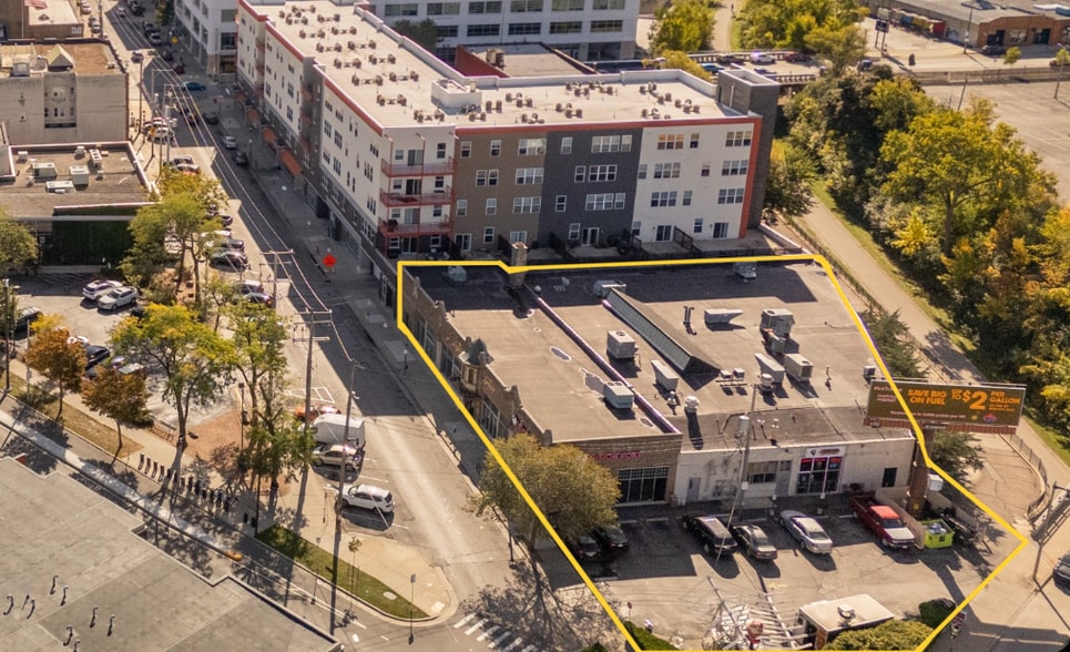 1813-1819 E Kenilworth Pl, Milwaukee, WI for lease - Building Photo - Image 3 of 4