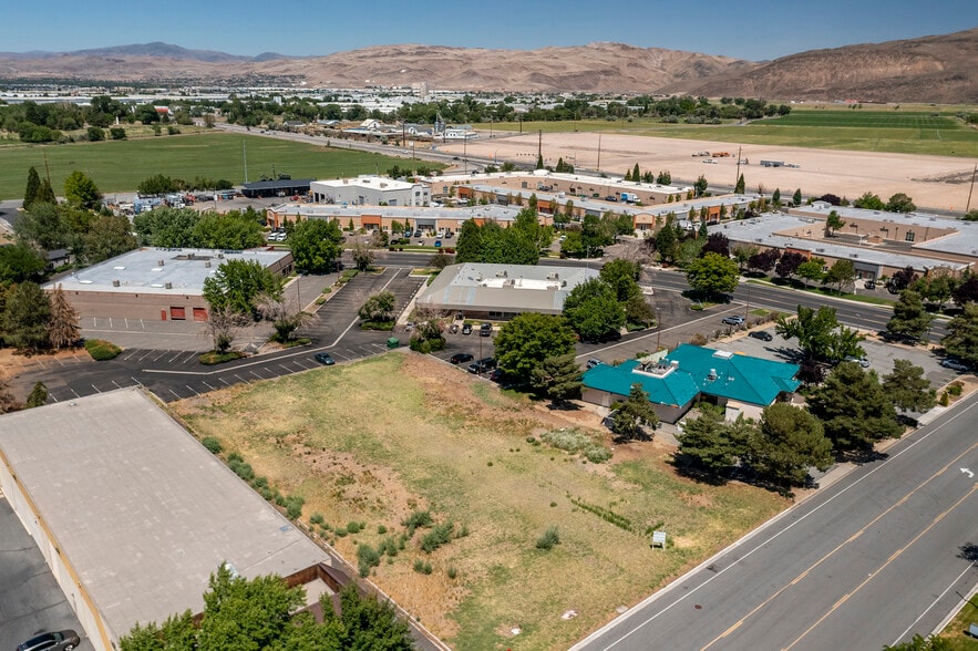 5465 Equity Ave, Reno, NV à vendre - Aérien - Image 2 de 5