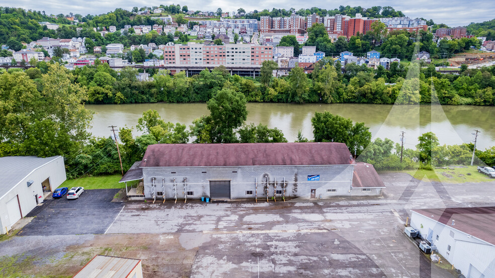 134 Tower Ln, Westover, WV à vendre - Photo du bâtiment - Image 1 de 1