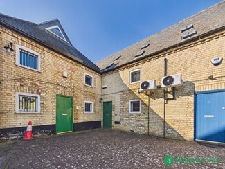 Plus de détails pour 5 Brewers Yard, Shefford - Bureau à louer