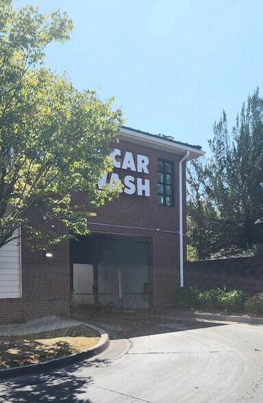 12176 Highway 92, Woodstock, GA à vendre - Photo du bâtiment - Image 2 de 11