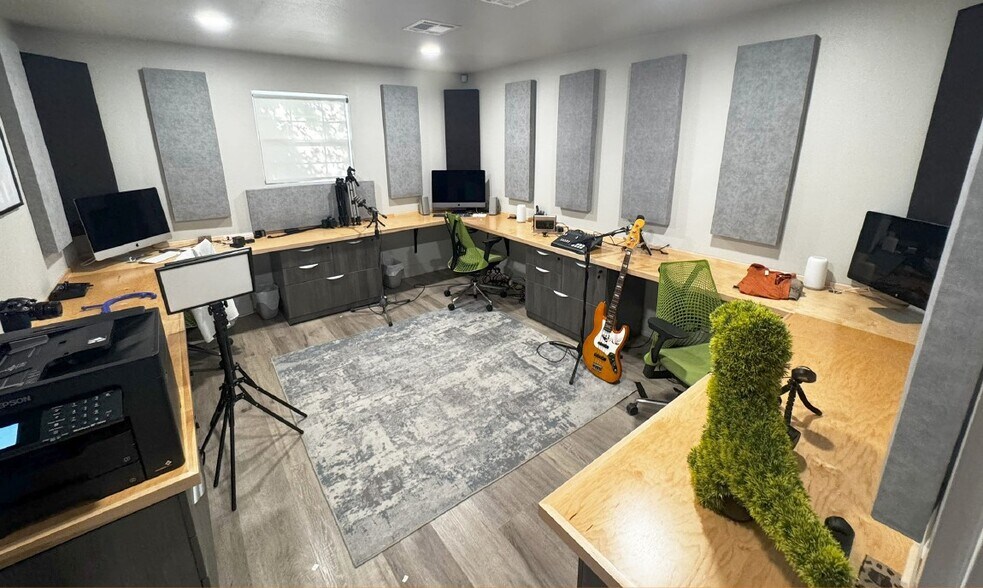 1927 Sable Ln, San Antonio, TX à vendre - Photo du bâtiment - Image 2 de 6