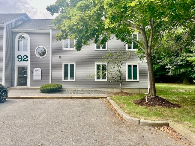 More details for 92 Faunce Corner Rd, Dartmouth, MA - Office for Sale