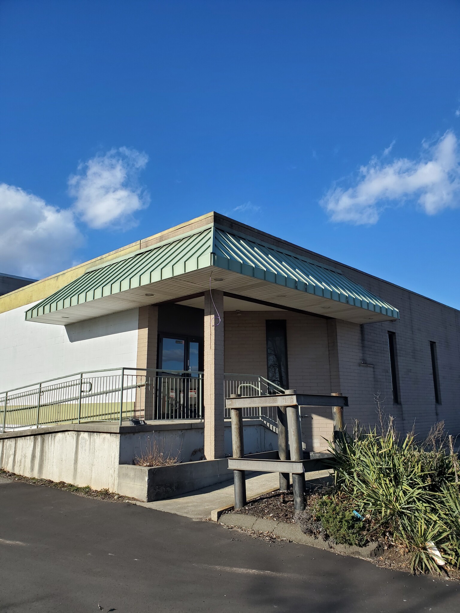 104 Food Terminal Plaza Plz, New Haven, CT for lease Primary Photo- Image 1 of 5