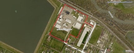 1200 Lakeview Ave, Washington Court House, OH - AERIAL map view - Image1