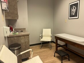 333 S Kirkwood Rd, Kirkwood, MO for lease Building Photo- Image 1 of 1