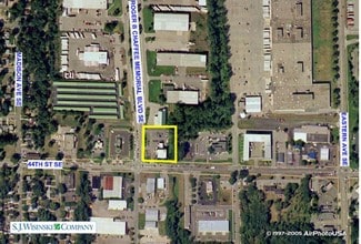 4398 Roger B Chaffee Mem Dr SE, Grand Rapids, MI - Aerial  map view