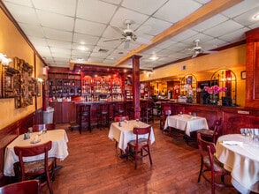 4358 Victory Blvd, Staten Island, NY for lease Interior Photo- Image 2 of 16