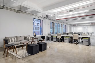 9 Times Sq, New York, NY for lease Interior Photo- Image 2 of 5