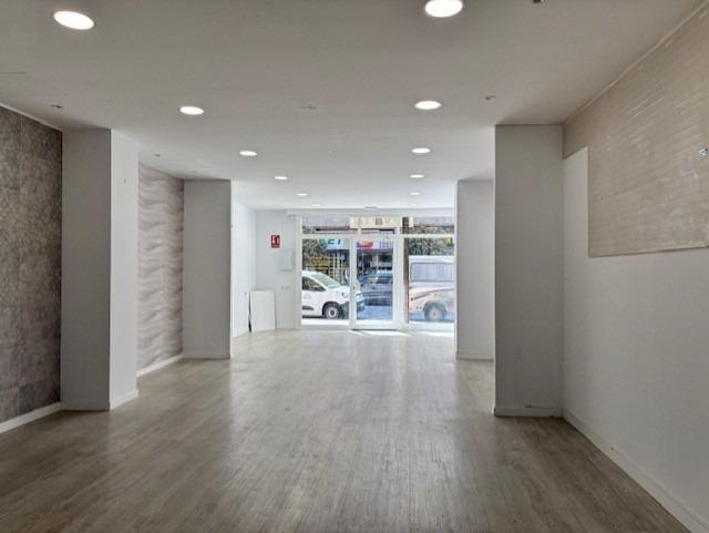 Retail in Vilanova i la Geltrú, Barcelona for lease Interior Photo- Image 1 of 2