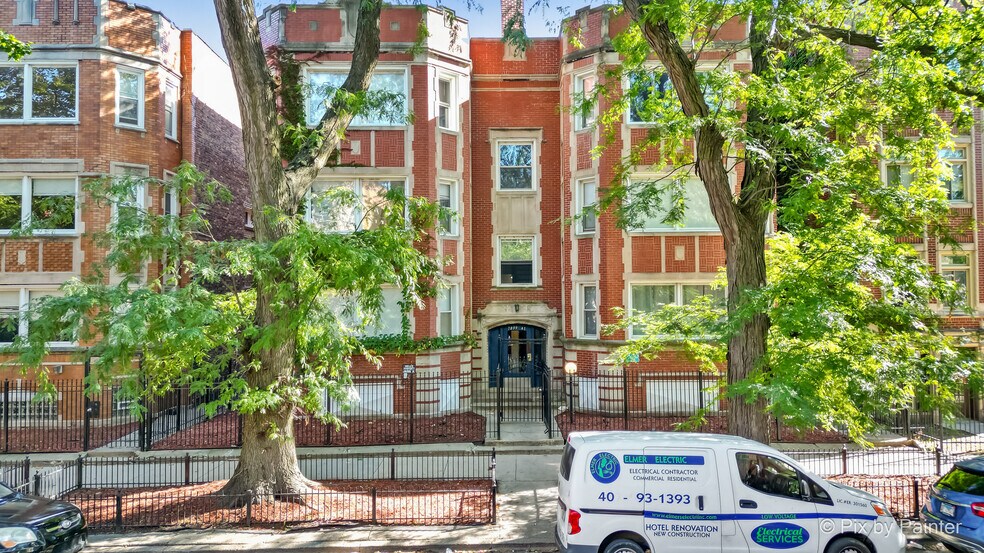 7831 - 41 S . KINGSTON AVE portefeuille de 2 propriétés à vendre sur LoopNet.ca - Photo du bâtiment - Image 2 de 64