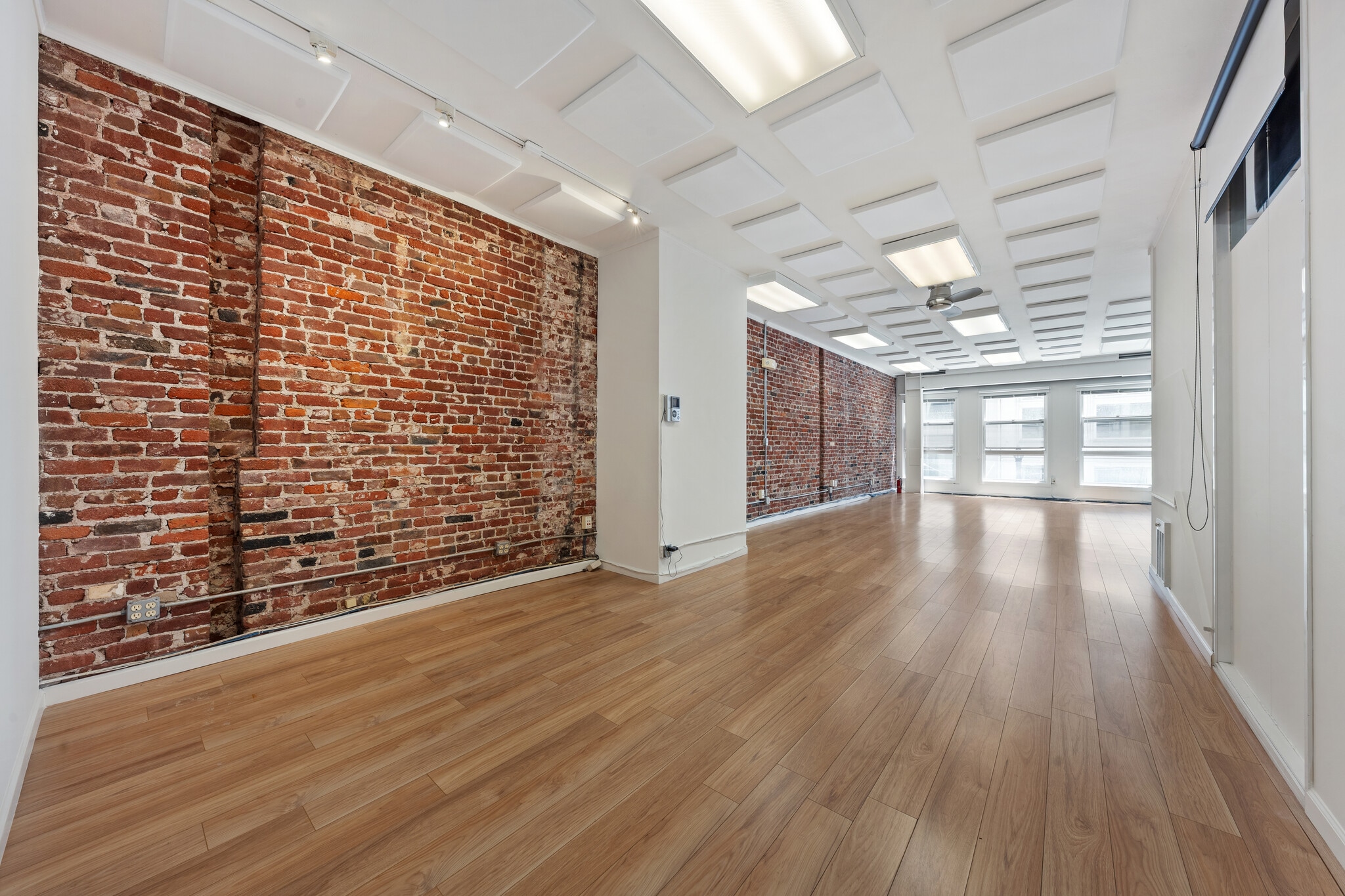 209-211 Kearny St, San Francisco, CA à louer Photo intérieure- Image 1 de 10