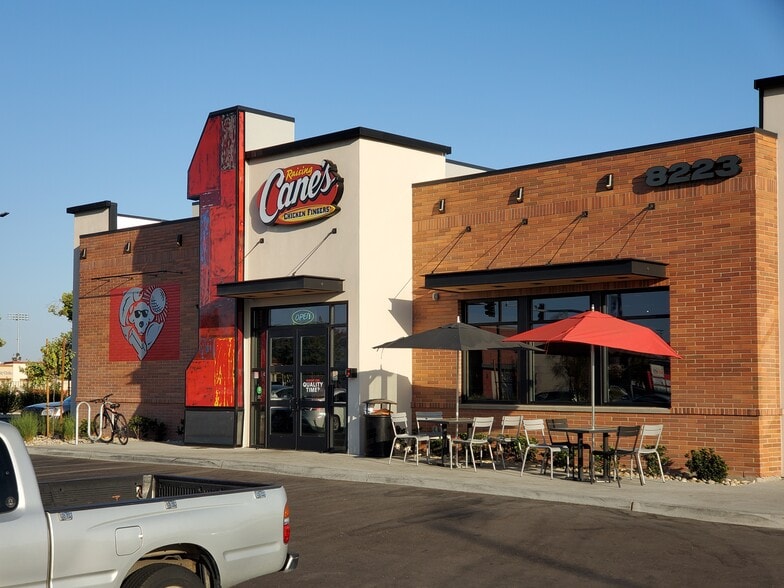 8135-8155 Mira Mesa Blvd, San Diego, CA for lease - Building Photo - Image 3 of 3