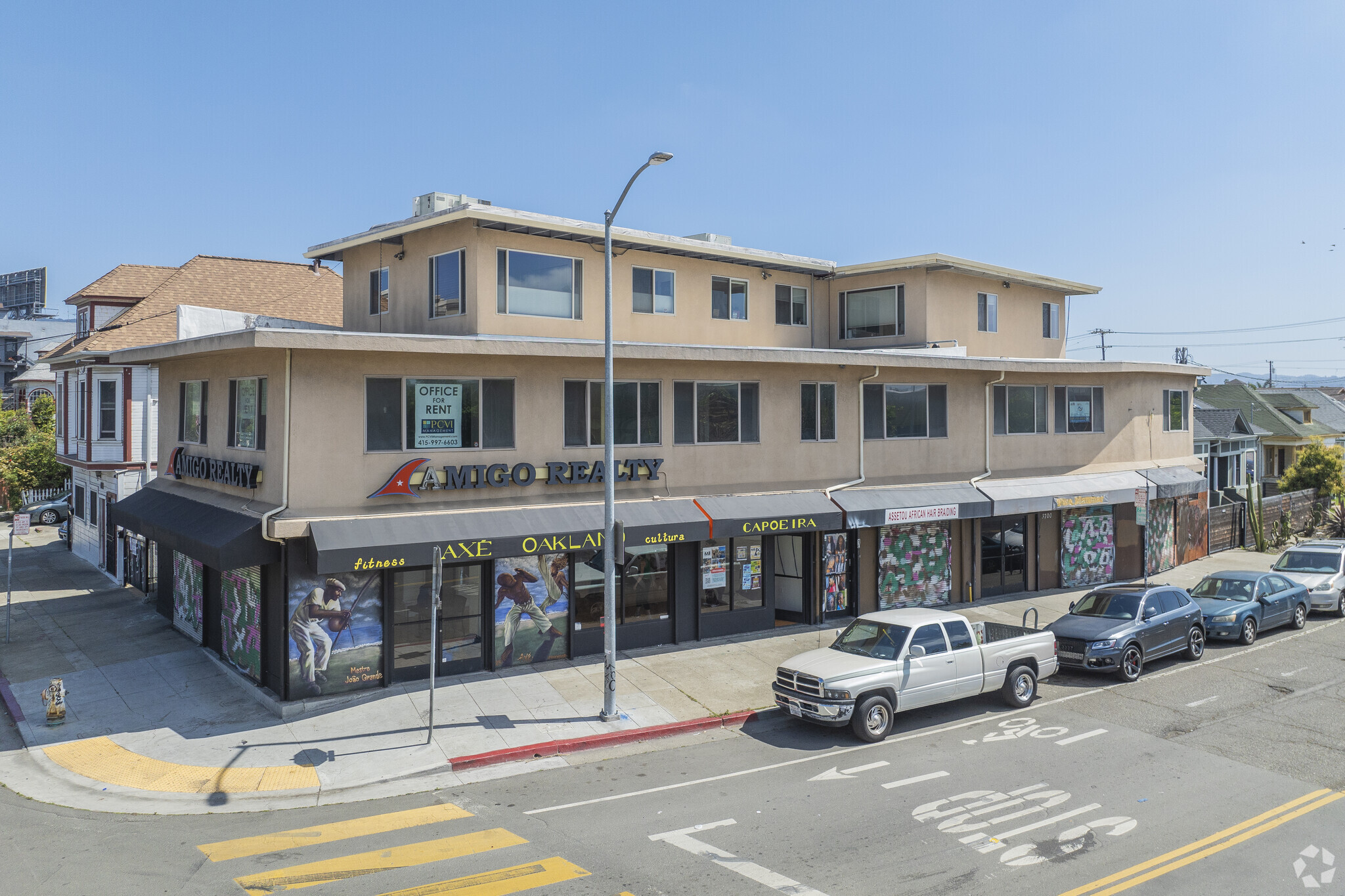 3700 E 12th St, Oakland, CA for lease Building Photo- Image 1 of 28