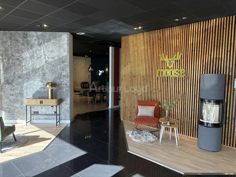 Commerce de détail dans Vendenheim à louer - Photo du bâtiment - Image 3 de 11