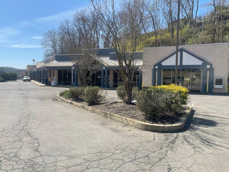 5439 Babcock Blvd, Pittsburgh, PA for lease - Building Photo - Image 2 of 7