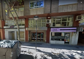 Plus de détails pour Multi-résidentiel à vendre