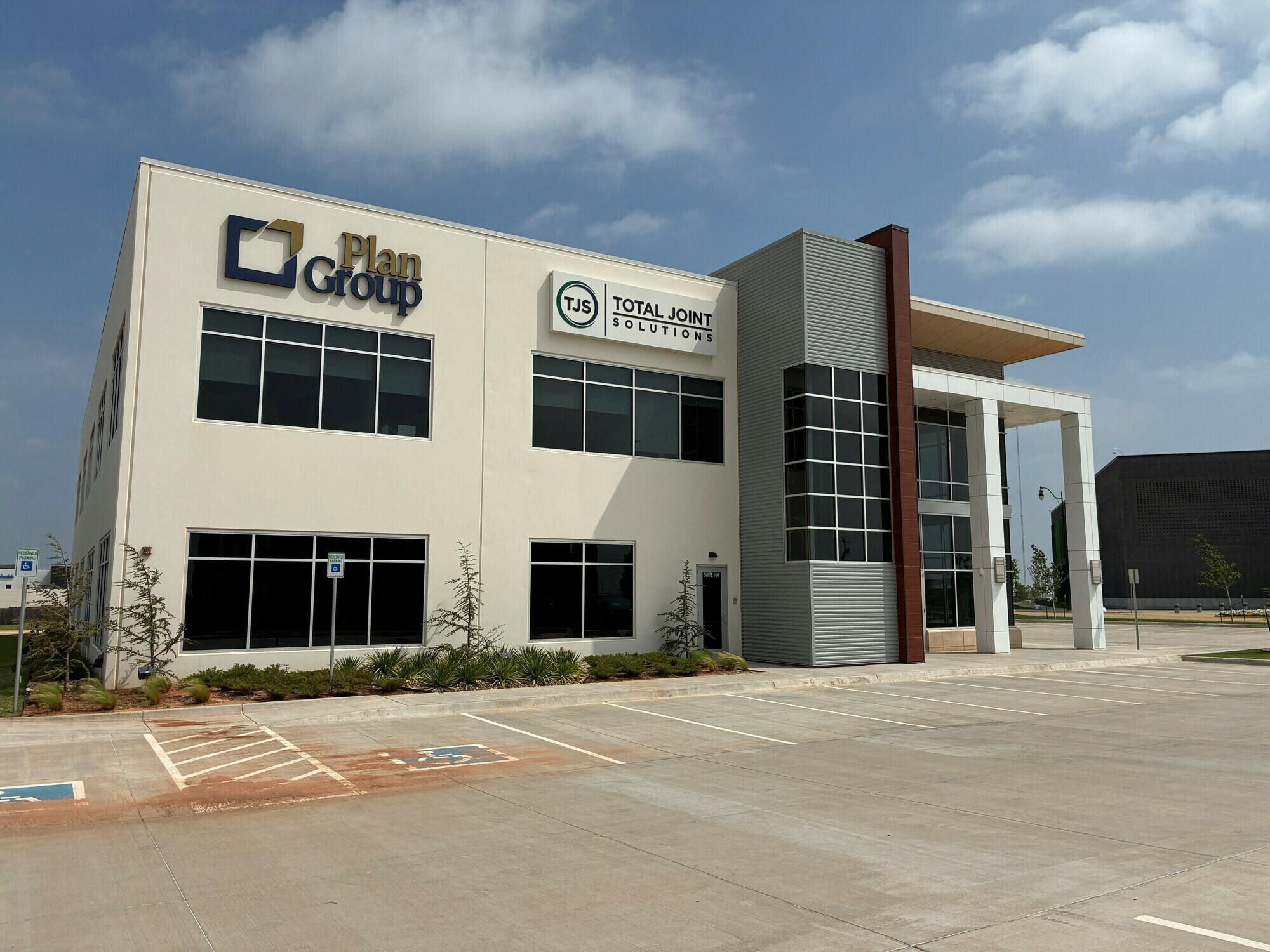 101 NE 82nd St, Oklahoma City, OK for lease Building Photo- Image 1 of 9